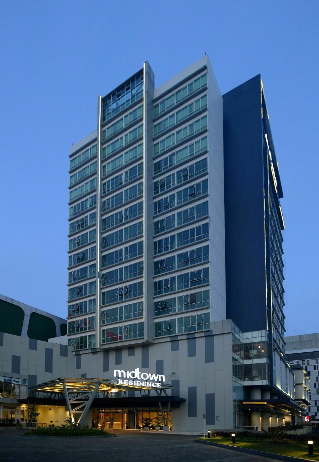 Midtown 4*