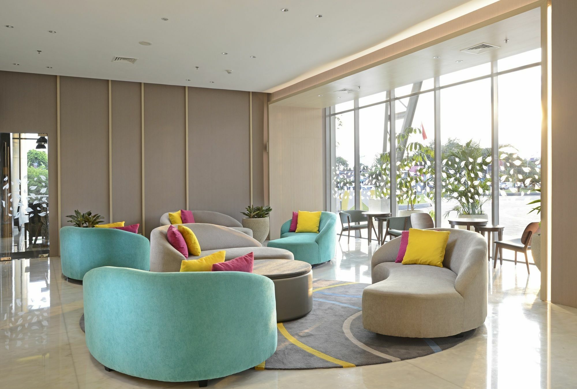 Midtown Hotel