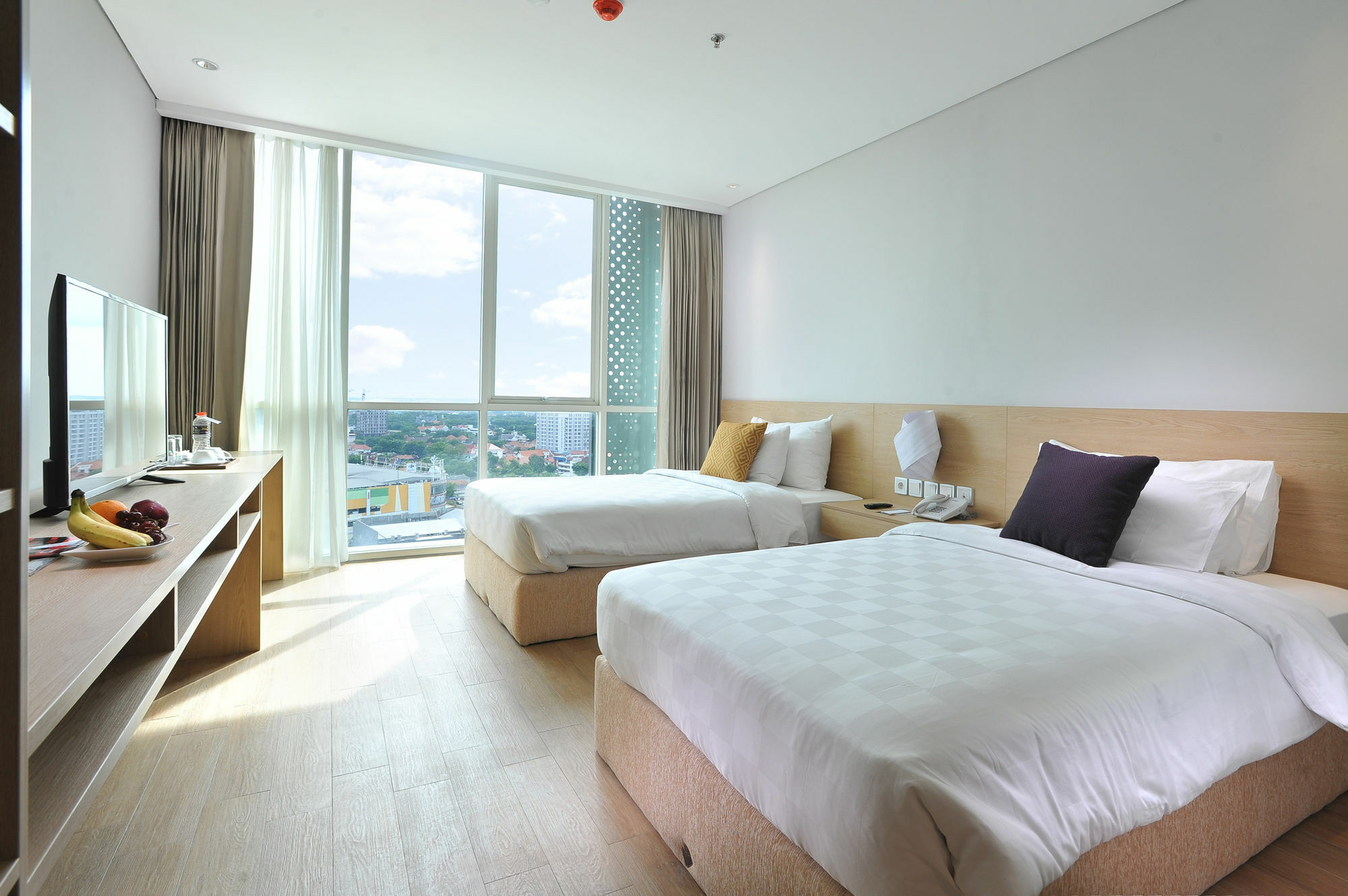 Midtown Hotel 4*